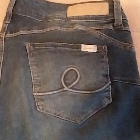 Seven7Jeans - Picture 4 of 5